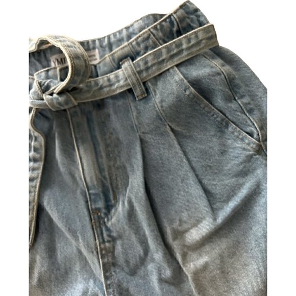 Stranger Things ASO Max Mayfield High Waisted Paper Bag Mom Jean Shorts Sz 7/28 - Picture 5 of 9